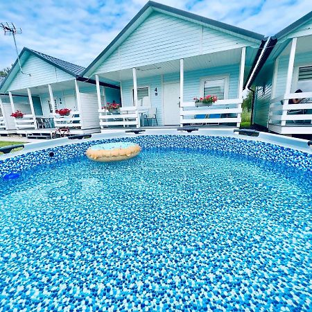 Domki Kapitana Bobolin Ngoại thất bức ảnh